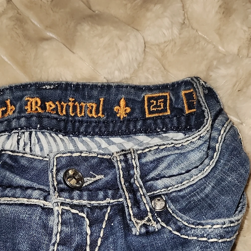 True Religion Blue Jeans - Picture 6 of 6